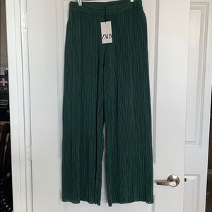 Zara Wide Leg Pants! Size L, NWT